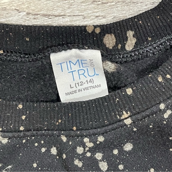 Vibing with my demons custom Crewneck L - Picture 2 of 2